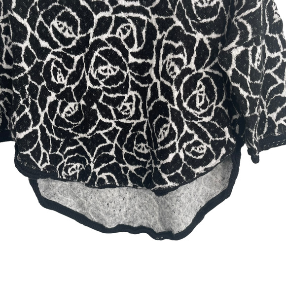 Moth Anthropologie Black White Halfeti Rose Floral Sweater Wool Womens Medium - Picture 4 of 7